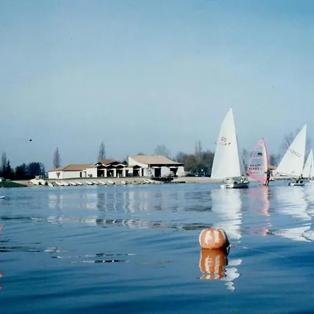 Le Chai, Chateau De Charras, Family Friendly Holiday Destination Tatil Evi *