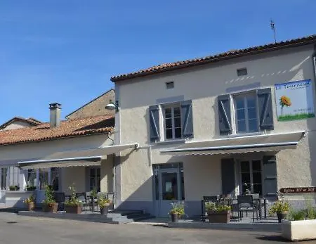 Le Chai, Chateau De Charras, Family Friendly Holiday Destination * Charras