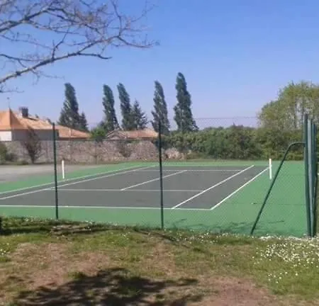 Tatil Evi Le Chai, Chateau De Charras, Family Friendly Holiday Destination *