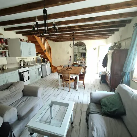 Le Chai, Chateau De Charras, Family Friendly Holiday Destination Charras